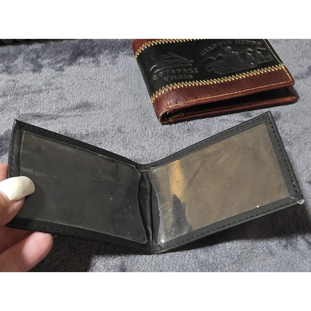 Rare 2pc Cool Ecuador Hand Stitched Tooled Bifold Embossed Leather Wallet EuC
